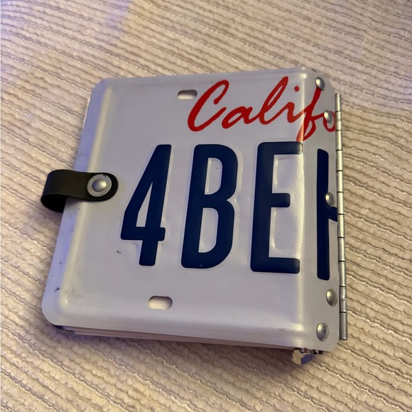 Little Earth Vintage License Plate Photo Album - Picture 2 of 8